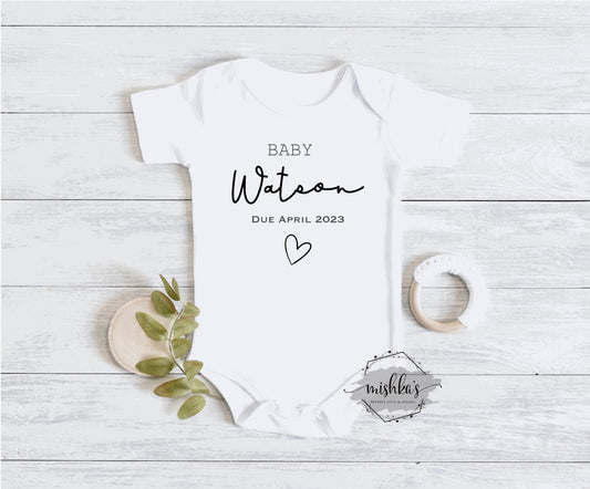 Pregnancy Announcement Onesies| Custom Baby Onesies| Pregnancy Announcement Baby Onesies| Custom Baby Bodysuit | Personalised Reveal Outfit